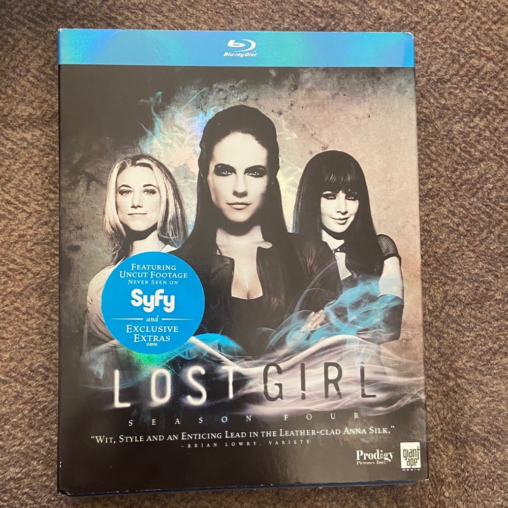 Lost Girl Season 4 Blue 
-ray New Sealed